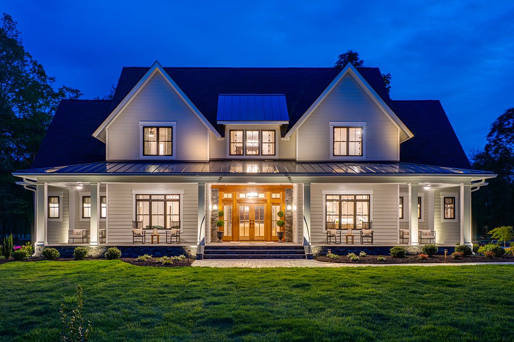The Horizon Exterior